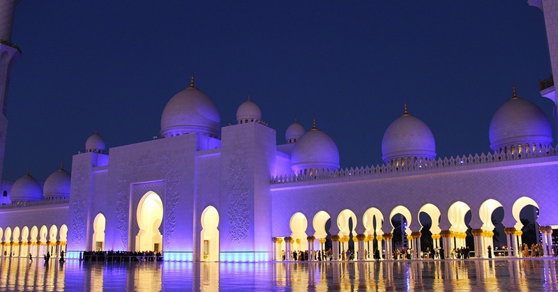 Sheikh Zayed Mosque Night